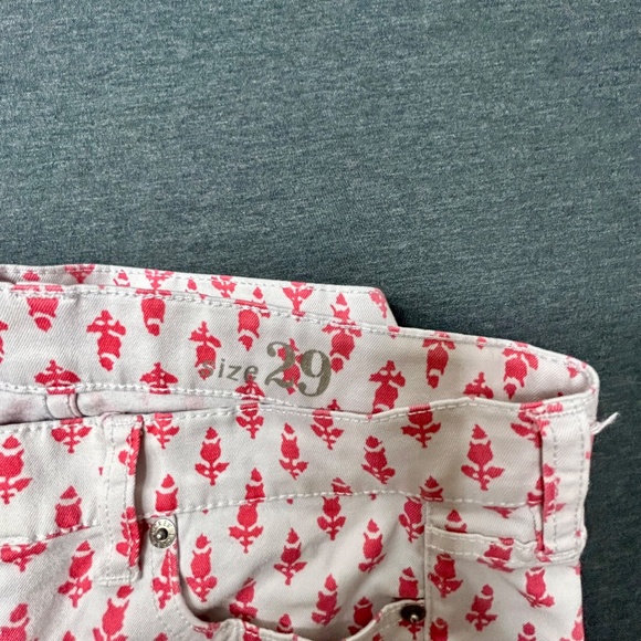J. Crew Women Cropped Matchstick Pants, Sz 29 White w/ Pink Tulip Novelty Print - Picture 5 of 9